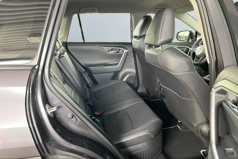 Toyota RAV4 din 2025 cu 18.400 km - oferta TOY246161 - foto 18