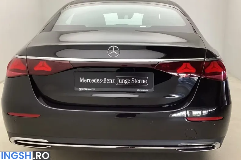 Mercedes-Benz E 300 (Clasa E) din 2024 cu 27.055 km - oferta MER246169 - foto 4