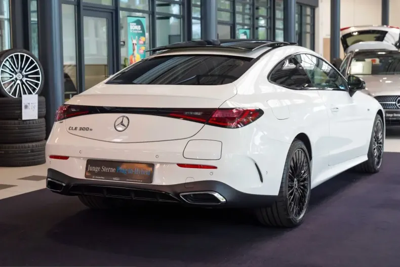 Mercedes-Benz CLE 300 (Clasa CLE) din 2025 cu 2.037 km - oferta MER246176 - foto 4
