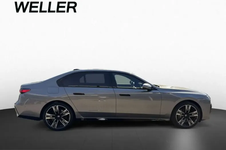 BMW 740 (Seria 7) din 2025 cu 24.924 km - oferta BMW246181 - foto 6