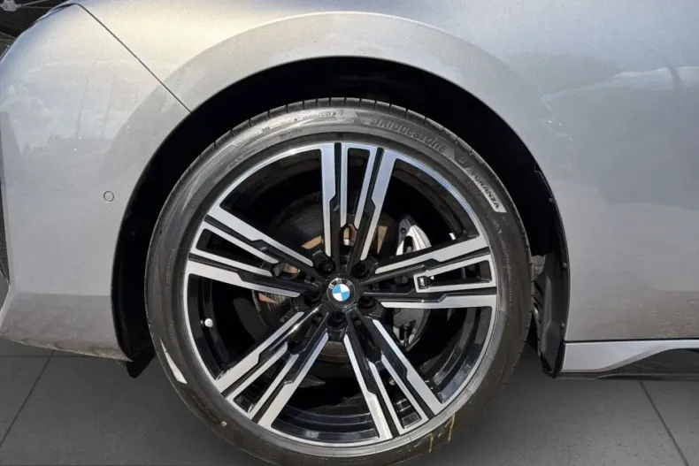 BMW 740 (Seria 7) din 2025 cu 24.924 km - oferta BMW246181 - foto 13