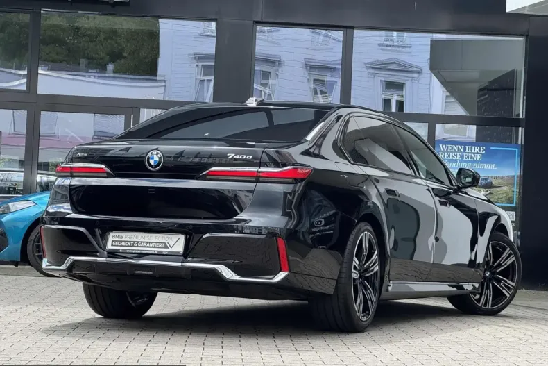 BMW 740 (Seria 7) din 2025 cu 12.721 km - oferta BMW246182 - foto 3