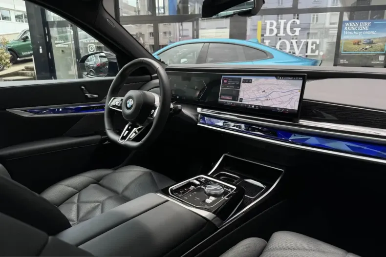 BMW 740 (Seria 7) din 2025 cu 12.721 km - oferta BMW246182 - foto 10