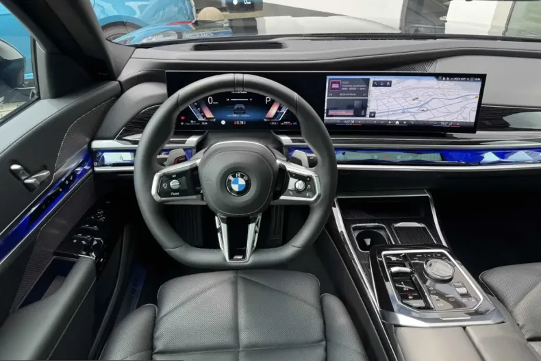 BMW 740 (Seria 7) din 2025 cu 12.721 km - oferta BMW246182 - foto 11