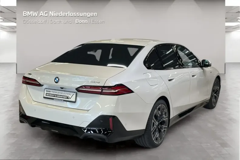 BMW 520 (Seria 5) din 2025 cu 7.128 km - oferta BMW246185 - foto 2