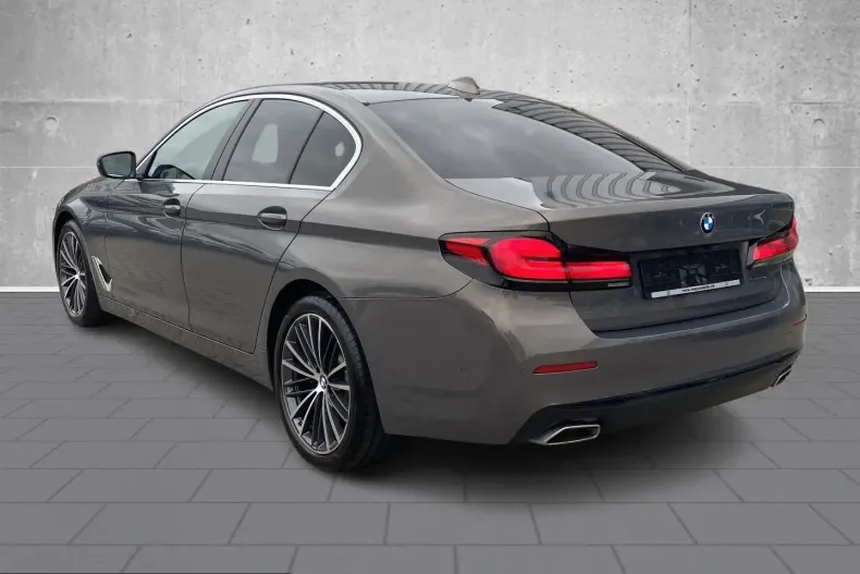 BMW 530 (Seria 5) din 2023 cu 27.919 km - oferta BMW246191 - foto 2