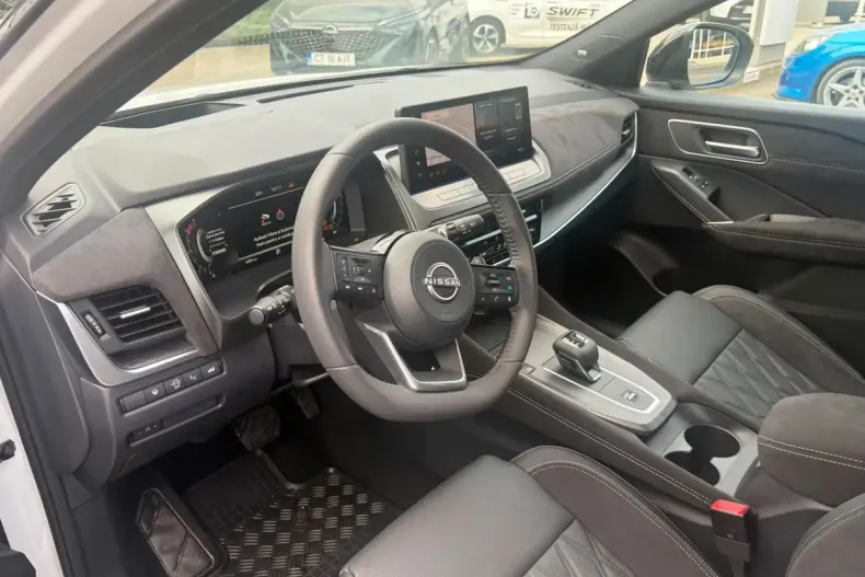 Nissan Qashqai din 2025 cu 488 km - oferta NIS246195 - foto 3