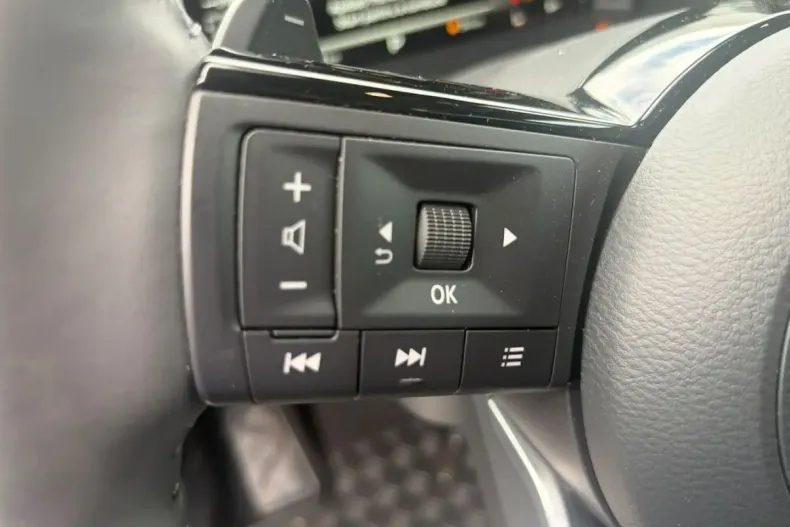 Nissan Qashqai din 2025 cu 488 km - oferta NIS246195 - foto 13