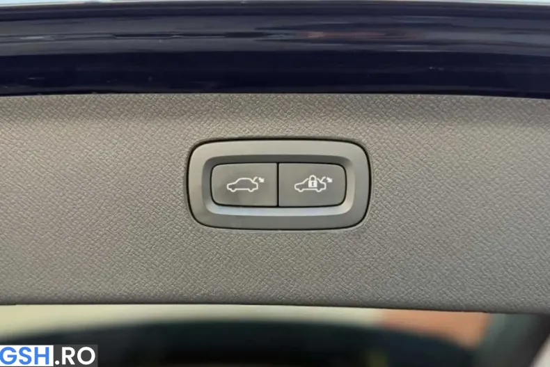 Volvo XC90 din 2023 cu 81.000 km - oferta VOL246200 - foto 6