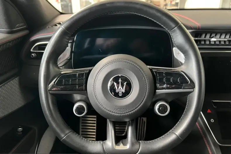 Maserati Grecale din 2023 cu 53.880 km - oferta MAS246201 - foto 9