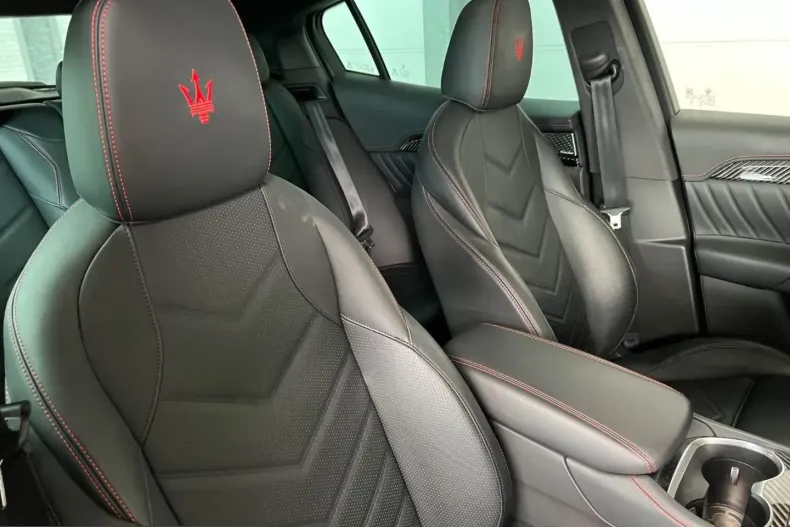Maserati Grecale din 2023 cu 53.880 km - oferta MAS246201 - foto 31