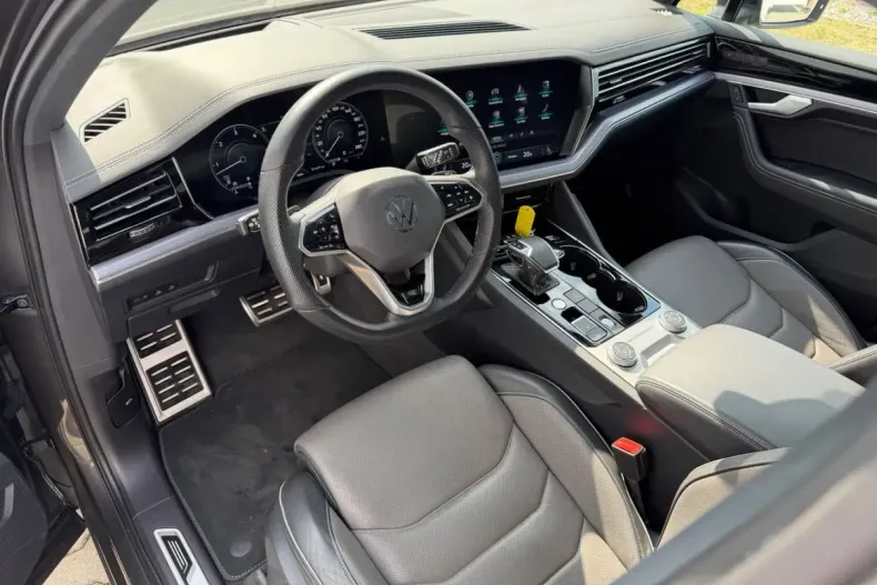 Volkswagen Touareg din 2023 cu 99.800 km - oferta VOL246203 - foto 8