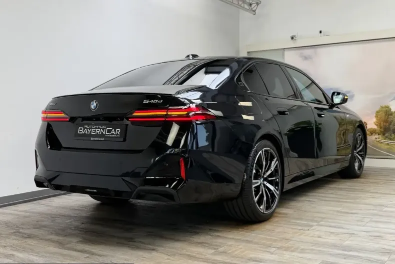 BMW 540 (Seria 5) din 2025 cu 8.600 km - oferta BMW246205 - foto 6