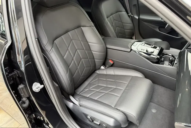 BMW 540 (Seria 5) din 2025 cu 8.600 km - oferta BMW246205 - foto 36