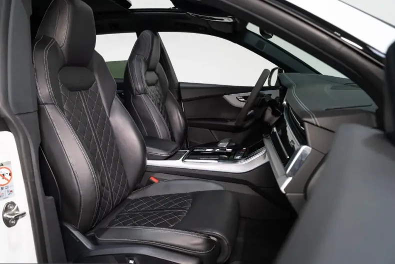 Audi SQ8 din 2023 cu 46.343 km - oferta AUD246206 - foto 12