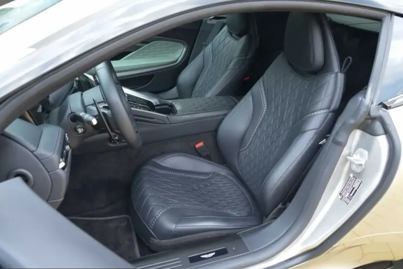 Aston Martin DB12 din 2023 cu 22.498 km - oferta AST246211 - foto 11