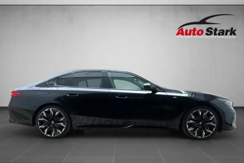 BMW 520 (Seria 5) din 2025 cu 27.421 km - oferta BMW246215 - foto 7