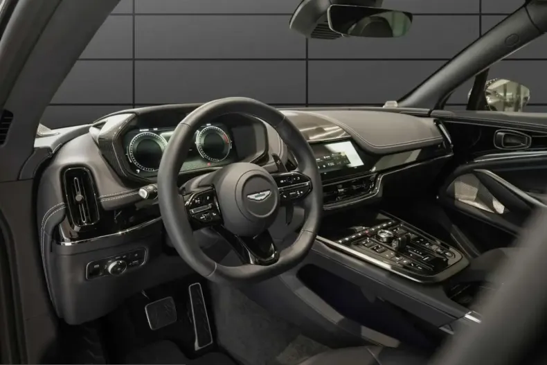 Aston Martin DBX din 2025 cu 11.990 km - oferta AST246216 - foto 8