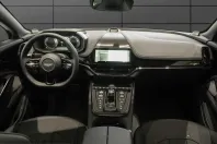Aston Martin DBX din 2025 cu 11.990 km - oferta AST246216 - foto 11
