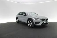 Volvo V60 Cross Country din 2024 cu 67.212 km - oferta VOL246219 - foto 8