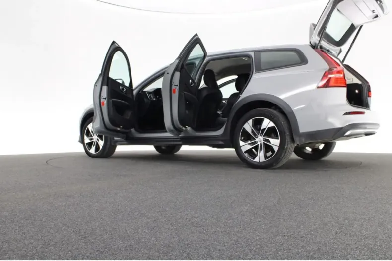 Volvo V60 Cross Country din 2024 cu 67.212 km - oferta VOL246219 - foto 18