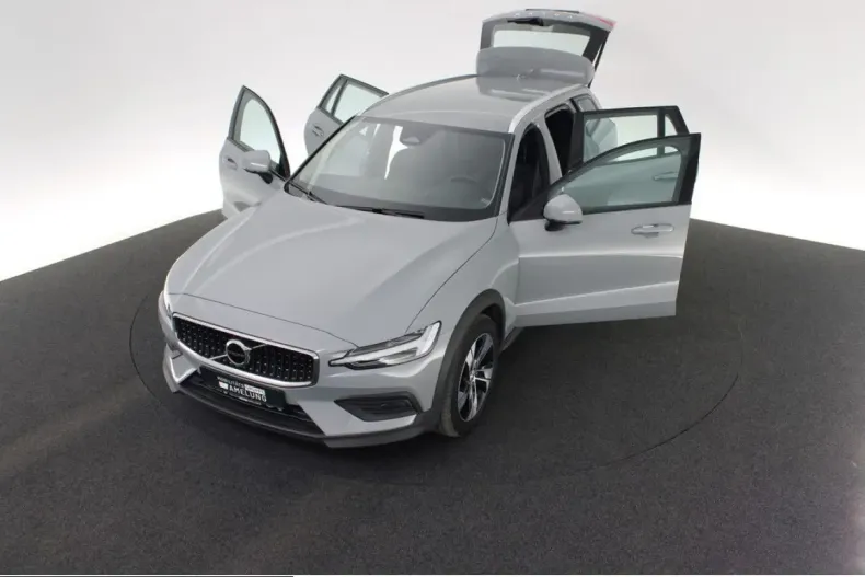 Volvo V60 Cross Country din 2024 cu 67.212 km - oferta VOL246219 - foto 25
