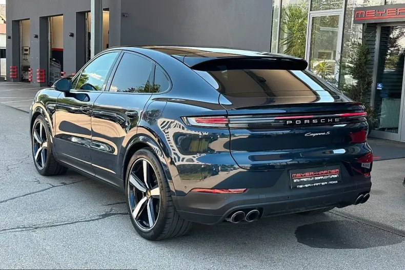 Porsche Cayenne din 2024 cu 22.200 km - oferta POR246220 - foto 7