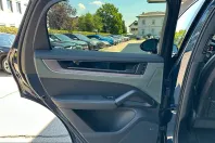 Porsche Cayenne din 2024 cu 22.200 km - oferta POR246220 - foto 15