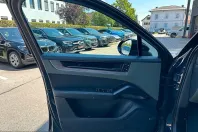 Porsche Cayenne din 2024 cu 22.200 km - oferta POR246220 - foto 35