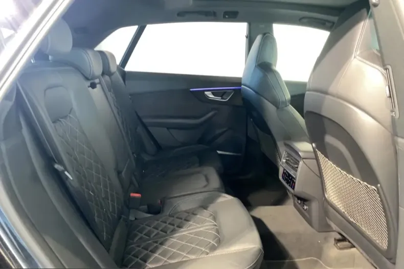 Audi SQ8 din 2022 cu 54.256 km - oferta AUD246221 - foto 7