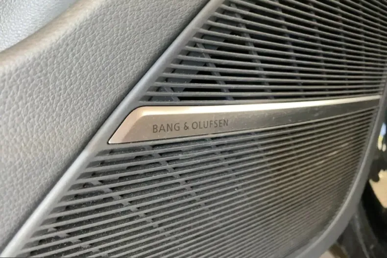 Audi SQ8 din 2022 cu 54.256 km - oferta AUD246221 - foto 14