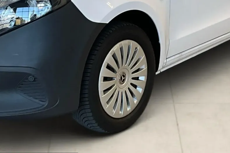 Mercedes-Benz Vito din 2024 cu 54.300 km - oferta MER246222 - foto 6