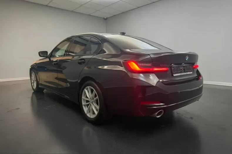 BMW 320 (Seria 3) din 2023 cu 50.000 km - oferta BMW246224 - foto 5