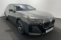 BMW 740 (Seria 7) din 2025 cu 40.213 km - oferta BMW246232 - foto 3