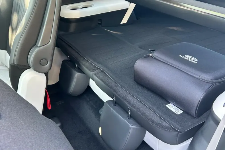 Hyundai IONIQ 9 din 2025 cu 5.500 km - oferta HYU246233 - foto 26