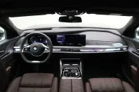 BMW 740 (Seria 7) din 2025 cu 21.999 km - oferta BMW246236 - foto 12