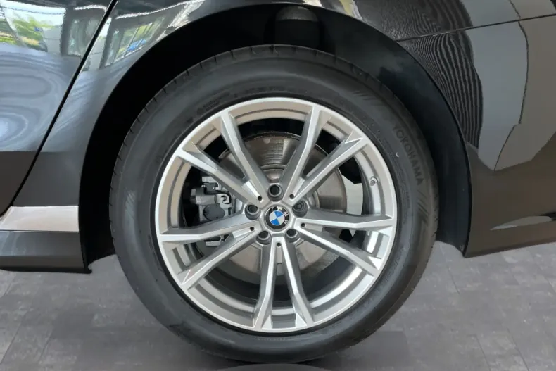 BMW 740 (Seria 7) din 2023 cu 27.210 km - oferta BMW246237 - foto 11