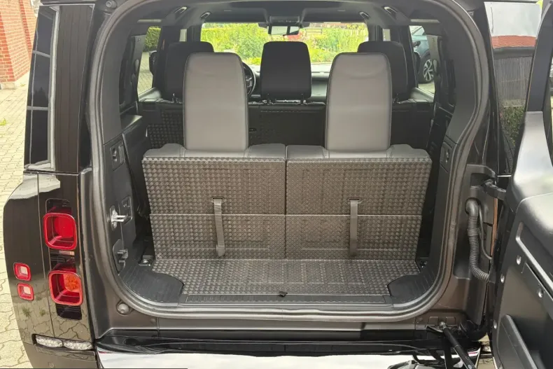 Land Rover Defender din 2021 cu 46.200 km - oferta LAN246238 - foto 19
