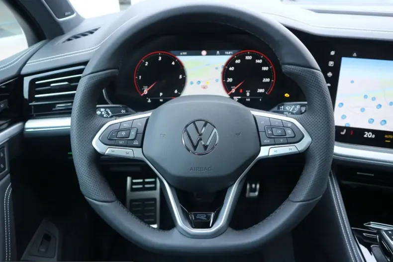 Volkswagen Touareg din 2024 cu 19.700 km - oferta VOL246241 - foto 10