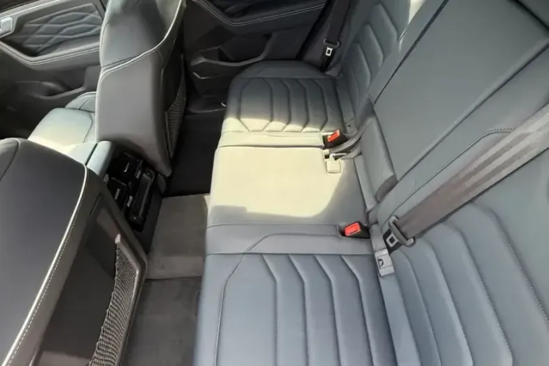 Volkswagen Touareg din 2025 cu 28.700 km - oferta VOL246242 - foto 11