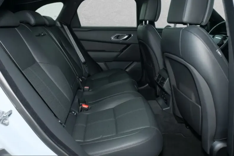 Land Rover Range Rover Velar din 2025 cu 14.000 km - oferta LAN246251 - foto 5