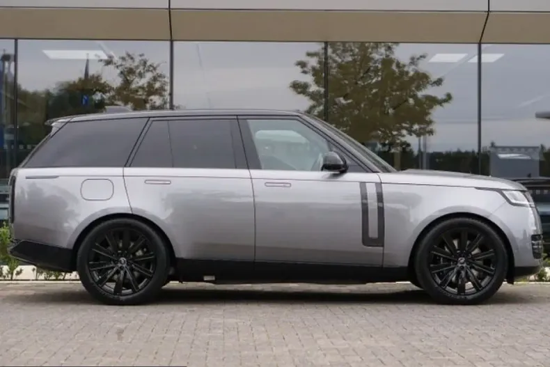 Land Rover Range Rover din 2025 cu 16.500 km - oferta LAN246254 - foto 6