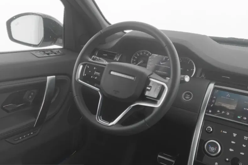 Land Rover Discovery Sport din 2024 cu 18.651 km - oferta LAN246259 - foto 5