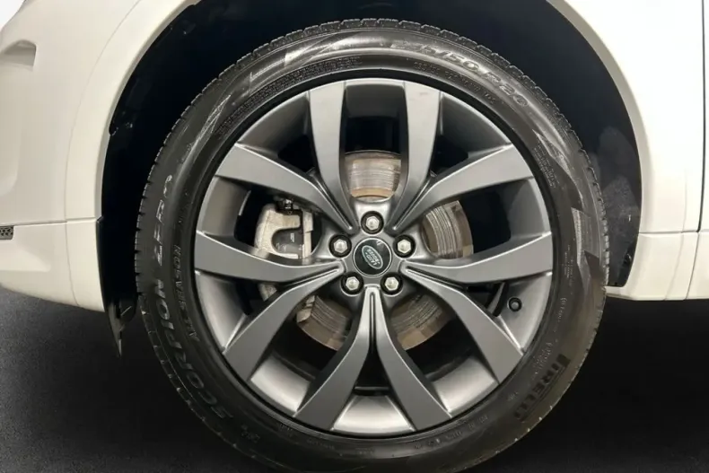 Land Rover Discovery Sport din 2024 cu 12.500 km - oferta LAN246261 - foto 9
