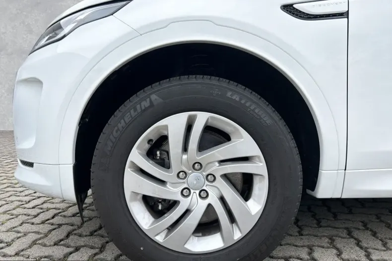 Land Rover Discovery Sport din 2024 cu 28.771 km - oferta LAN246262 - foto 9