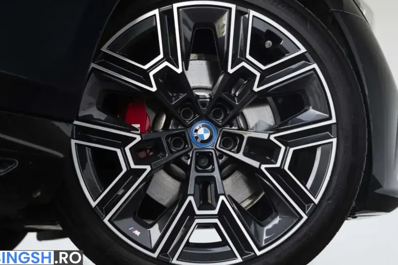 BMW 530 (Seria 5) din 2024 cu 20.799 km - oferta BMW246266 - foto 6
