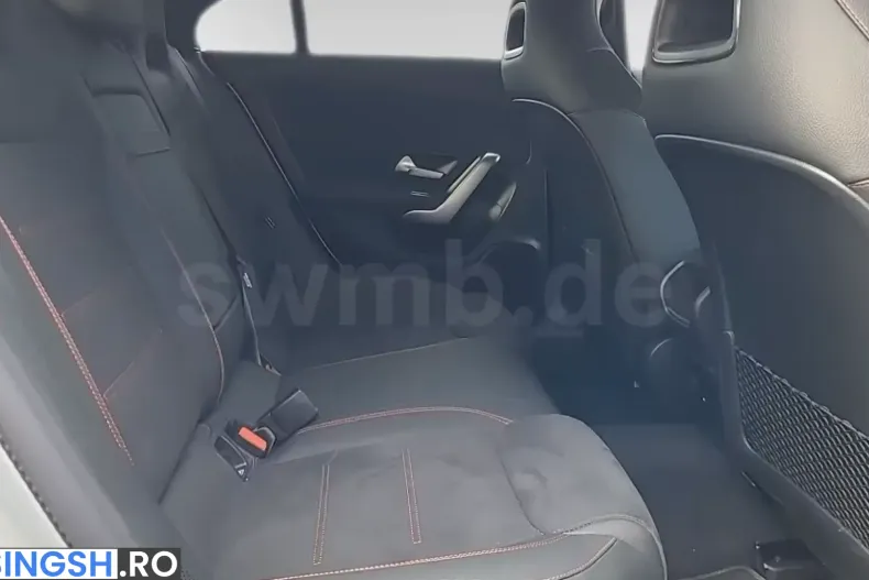 Mercedes-Benz CLA 200 (Clasa CLA) din 2025 cu 4.400 km - oferta MER246270 - foto 5