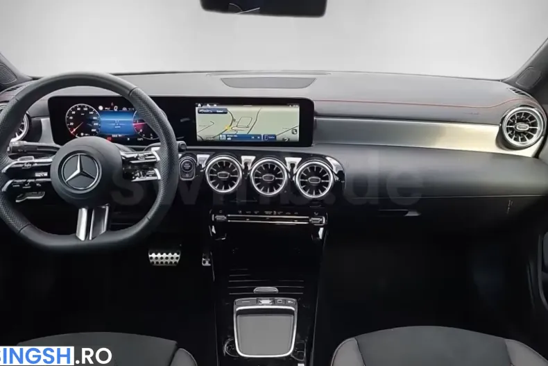 Mercedes-Benz CLA 200 (Clasa CLA) din 2025 cu 4.400 km - oferta MER246270 - foto 6