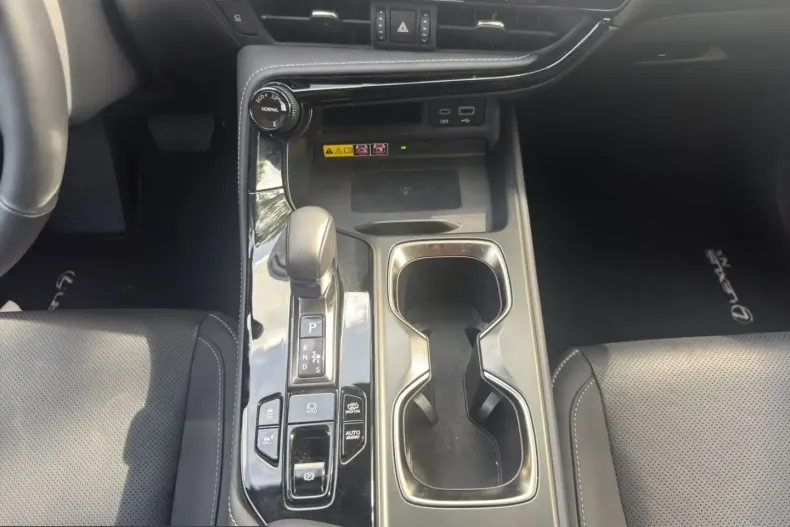 Lexus NX 450h din 2024 cu 20.750 km - oferta LEX246271 - foto 14