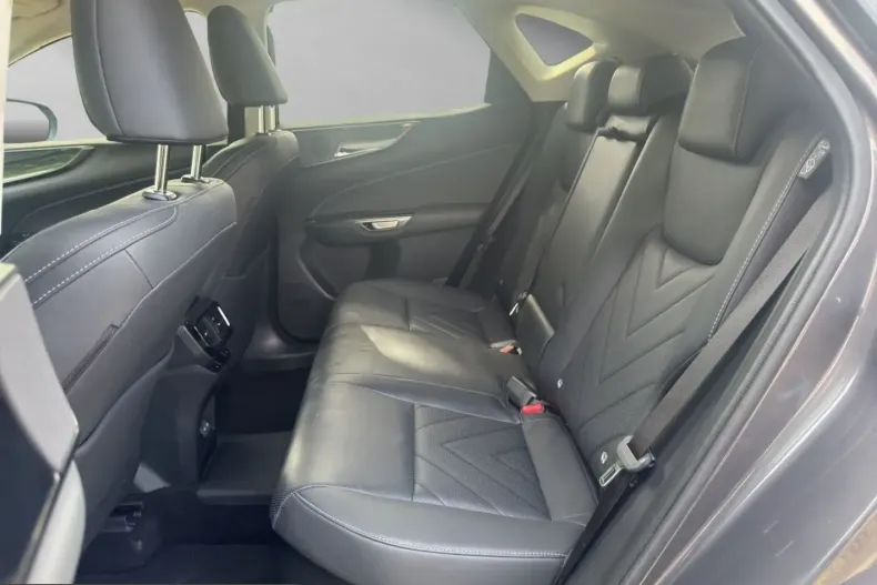 Lexus NX 450h din 2024 cu 20.750 km - oferta LEX246271 - foto 16